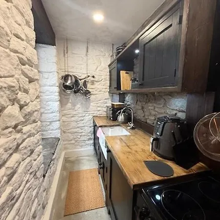 Stylish Industrial 1 Bed * Μπρίστολ