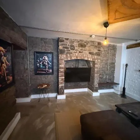 Stylish Industrial 1 Bed * Μπρίστολ