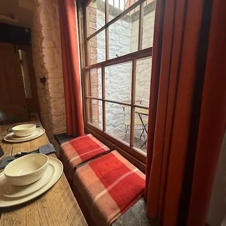 Lejlighed Stylish Industrial 1 Bed