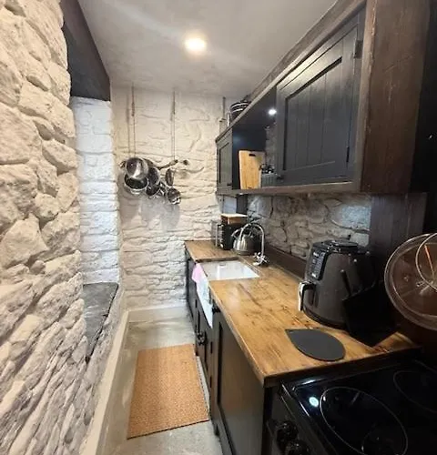 Stylish Industrial 1 Bed * 布里斯托