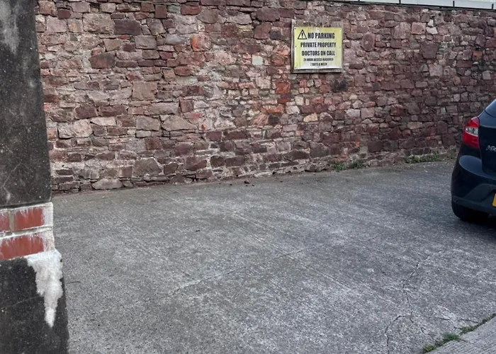 Stylish Industrial 1 Bed